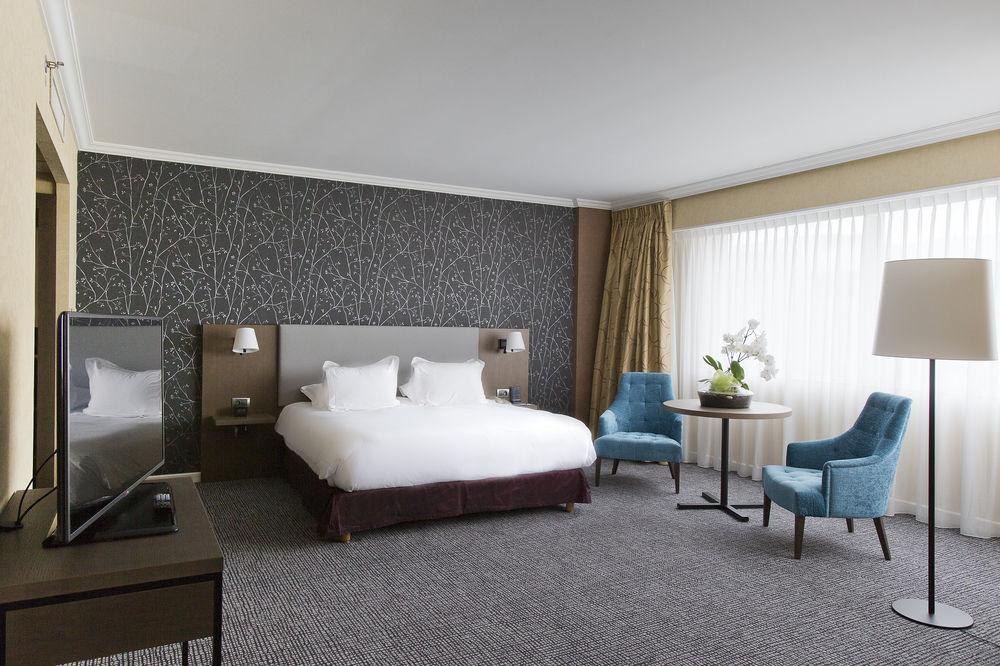 Hotel Hilton Paris Charles De Gaulle Airport Le Mesnil-Amelot Exterior foto