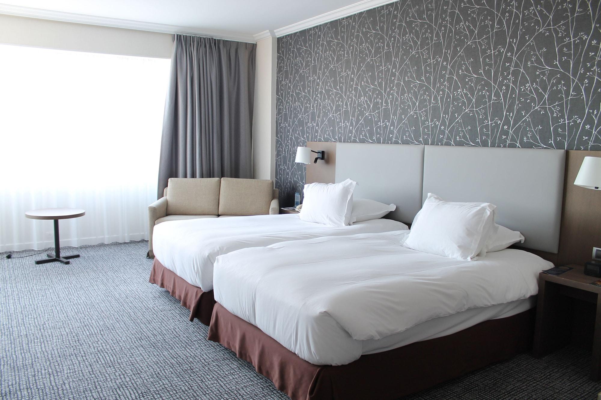Hotel Hilton Paris Charles De Gaulle Airport Le Mesnil-Amelot Exterior foto
