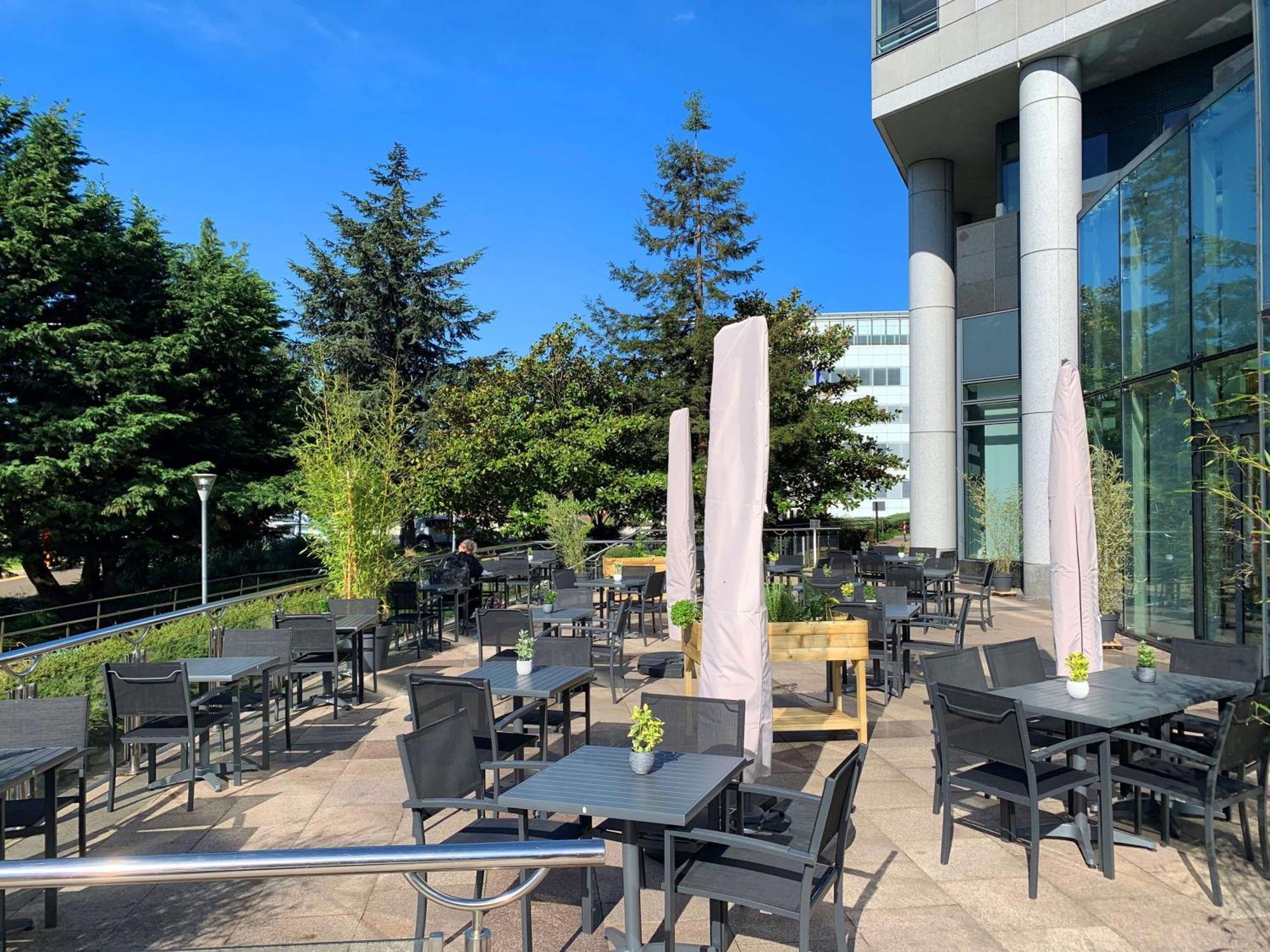 Hotel Hilton Paris Charles De Gaulle Airport Le Mesnil-Amelot Exterior foto